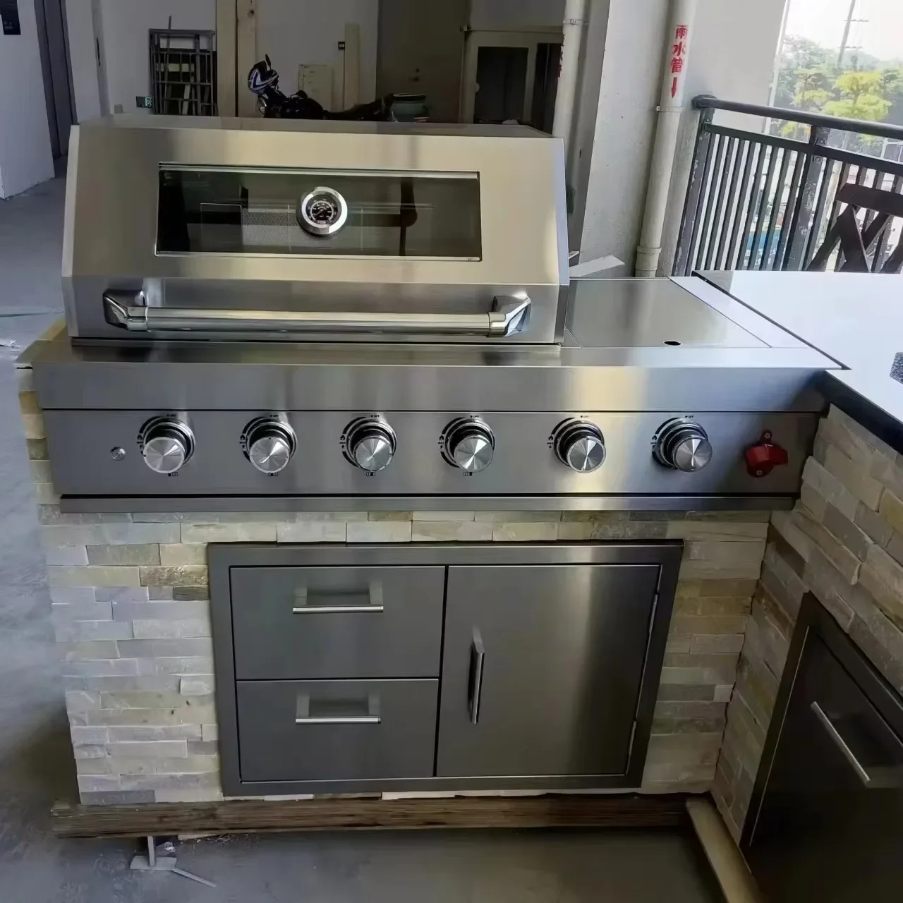 Premium Quality Stainless Steel 4-Burner Gas BBQ Grill with Natural Stone Access Door and Sink Heavy-Duty Kitchen Accessory