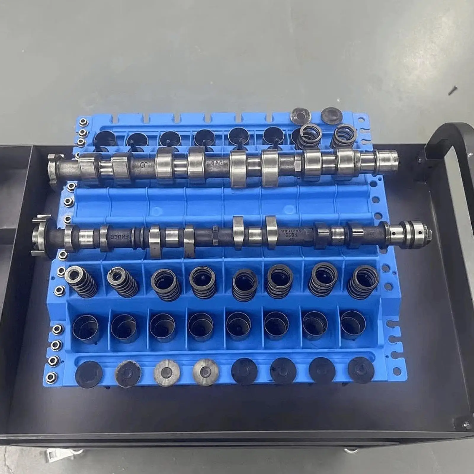 

Engine Maintenance Spare Parts Storage Stand Accessory Valves Tool Organizer