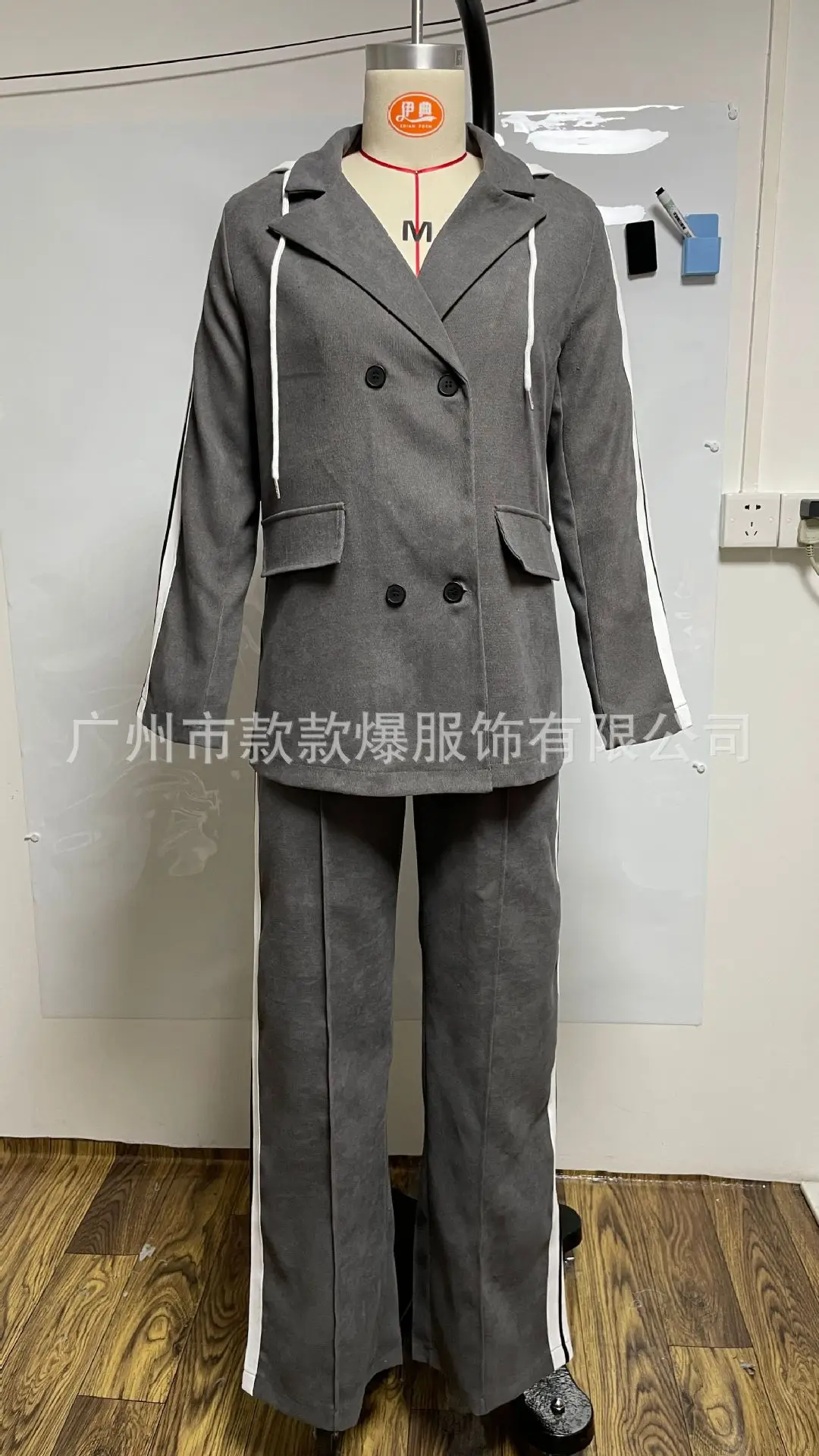 Broeksets Tweedelige set Dames Vest Blazer Kapmantels Knop Wijde pijpen Broek Past Casual Elegante Dame Herfst Winter