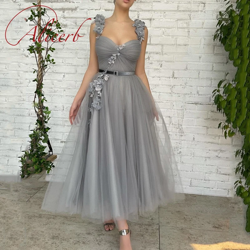 

Elegant Grey Tulle A-Line Prom Dresses Flower Appliques Vintage Sleeveless Spaghetti Strap Celebrity Cocktail Night Gowns 2024