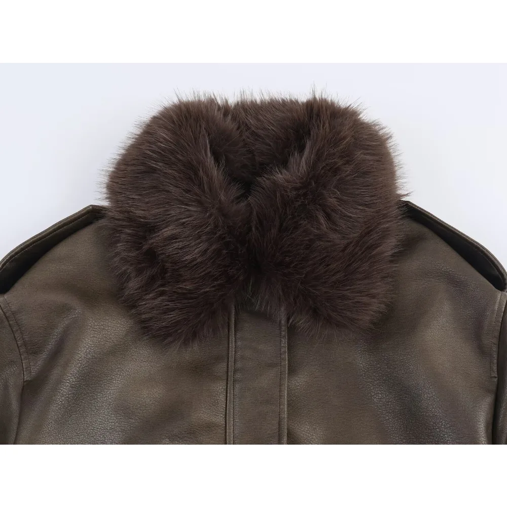 Women's Stylish Removable Collar Faux Suede Jacket with Epaulet Winter Khaki Lapel Collar Outwear with Detachable Faux Fur Trim