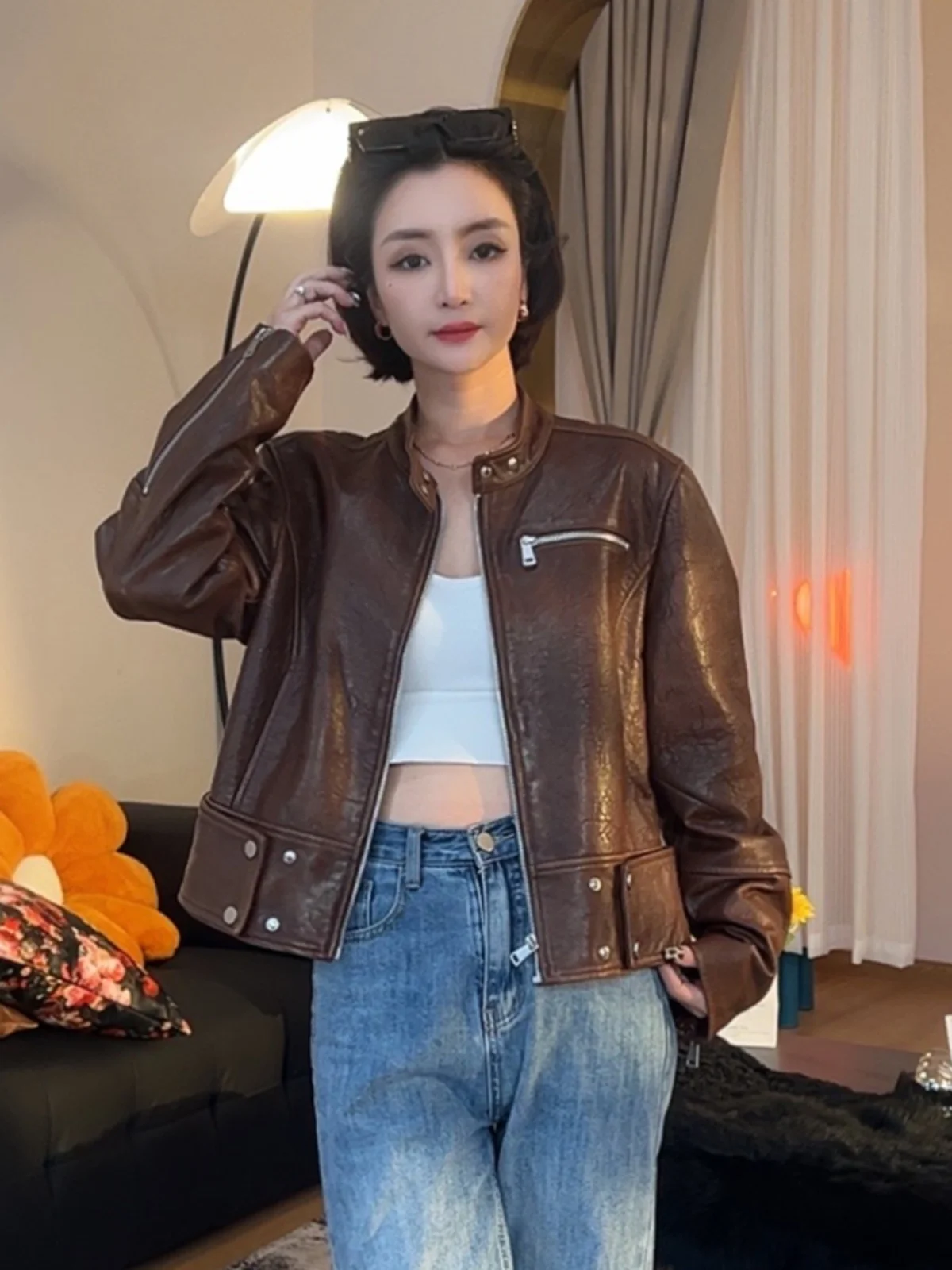 Giacca in Pelle Cerata alla Moda con Colletto Rialzato, Casual e Versatile, per Autunno e Inverno, con Cerniera e Taglio Dritto