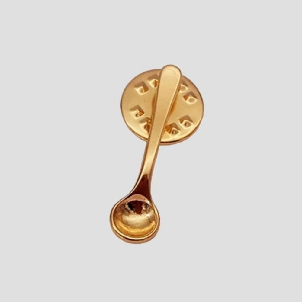 New Cute Design Spoon Brooch Small Size Creative Metal Coffee Spoon Lapel Pins Vintage Collectible Metal Badges Backpack