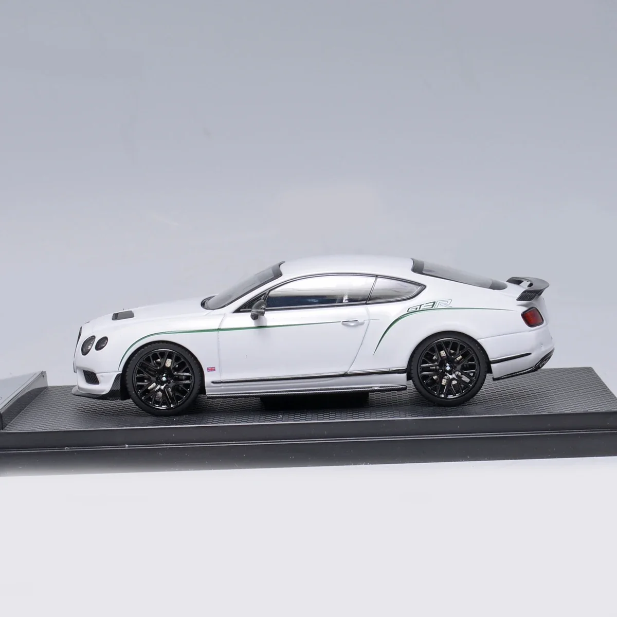 Diecast Alloy 1:43 Scale GT3 Continental GT Sports Cars Model Adult Toy Classic Collection Ornament Souvenir Gift Static Display