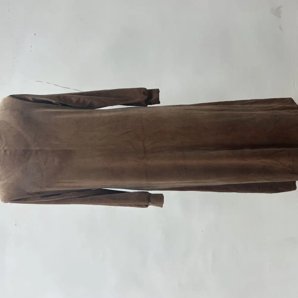 Elegant Women Velvet Dress Long Sleeve Slim Fit Maxi Gown Vintage Style Casual Round Neck Solid Color Autumn Apparel