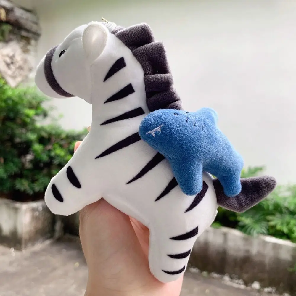 Ciondolo cavallo peluche estraibile in cotone PP, soffice e confortevole cartone animato animale cavallo portachiavi ornamenti cartoni animati portachiavi bambola cavallo