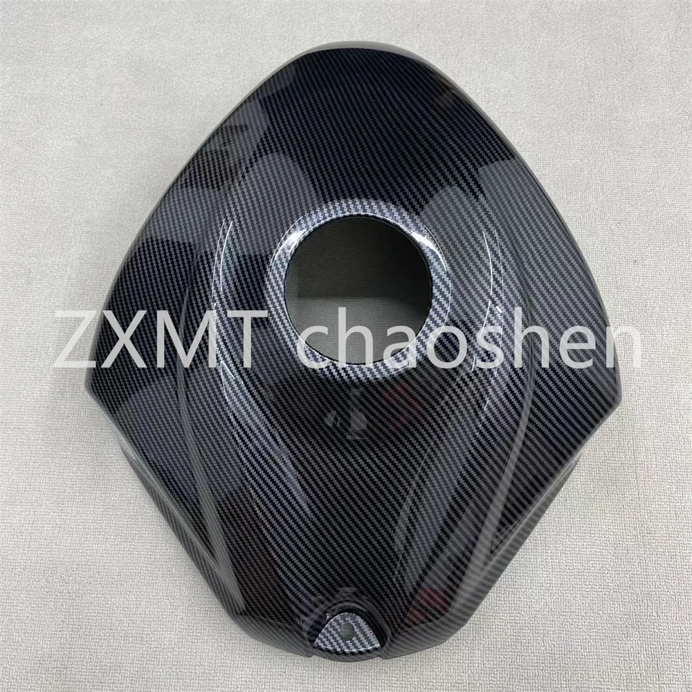 ABS motorcycle fairings are suitable for GSXR750 600 small R K8 fuel tank covers with carbon fiber paint from 2008 to 2010.