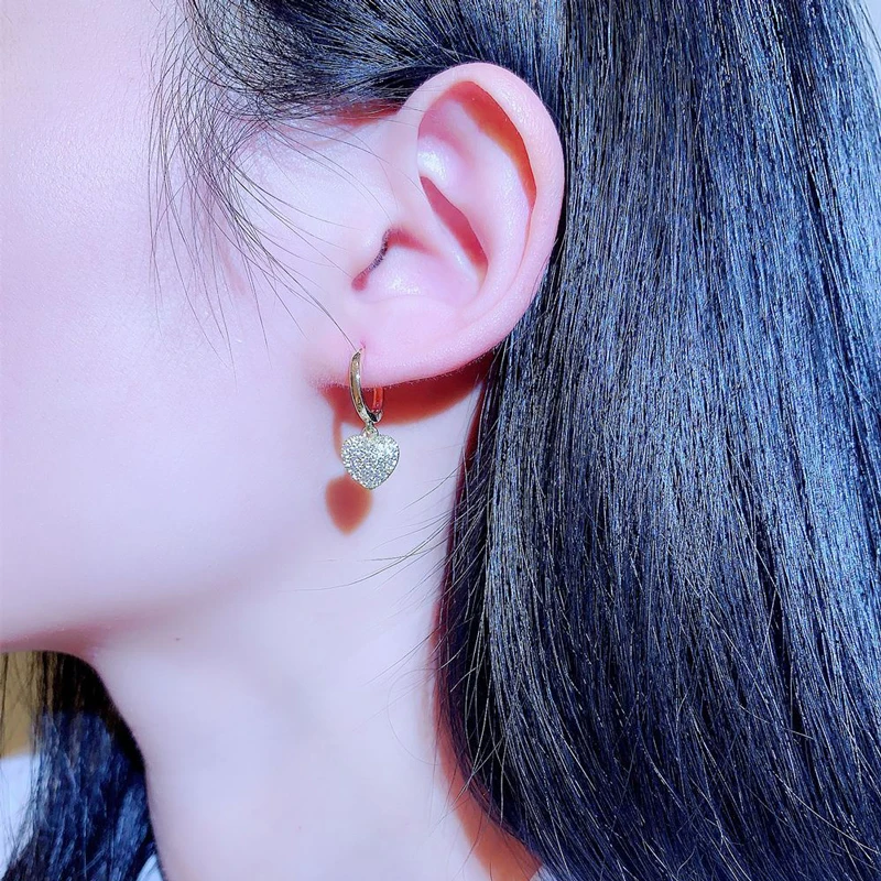 JUWANG New Fashion Korean Exquisite Super Shine Crystal Hoop Earrings Heart Earrings Buckle for Women Fine Delicate Women Gift