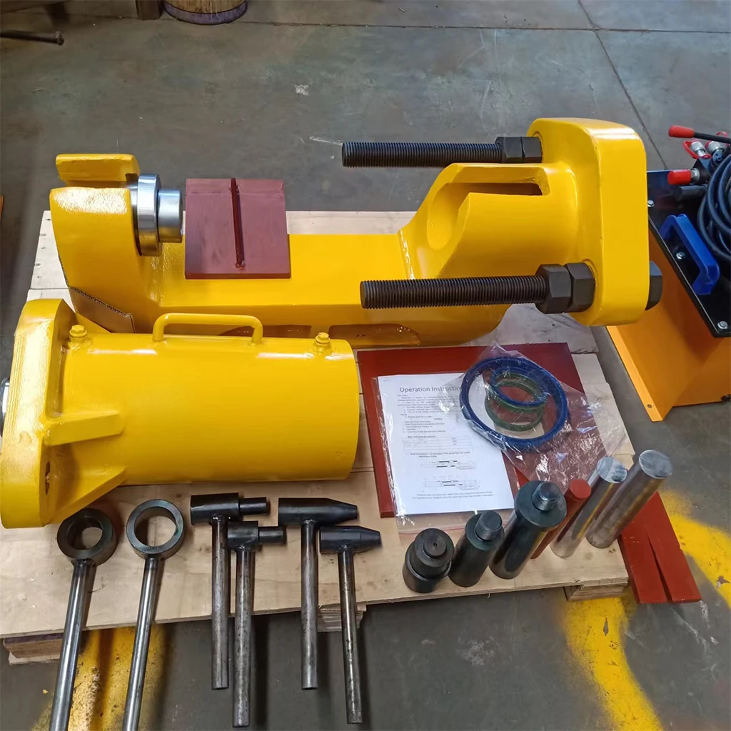 Excavator Construction Equipment Hydraulic Track Link Pin Removal and Installation Tools