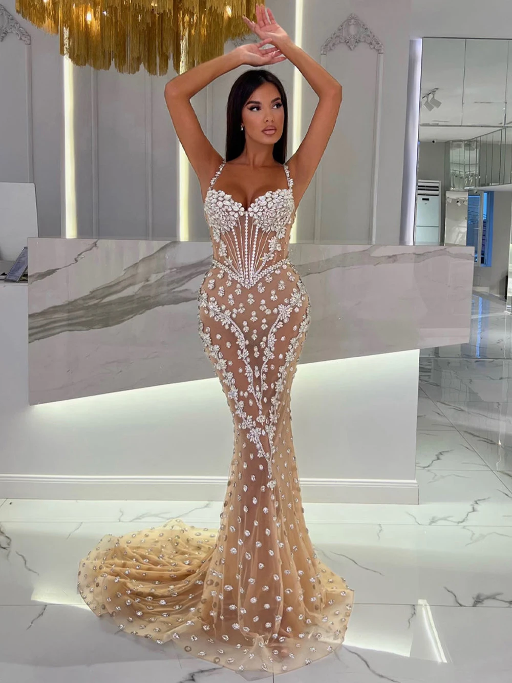 Champagne Luxury Evening Dresses 2023 Transparent Crystal Spaghetti Strap Trumpet Wedding Party Dresses Formal Occasion Gown