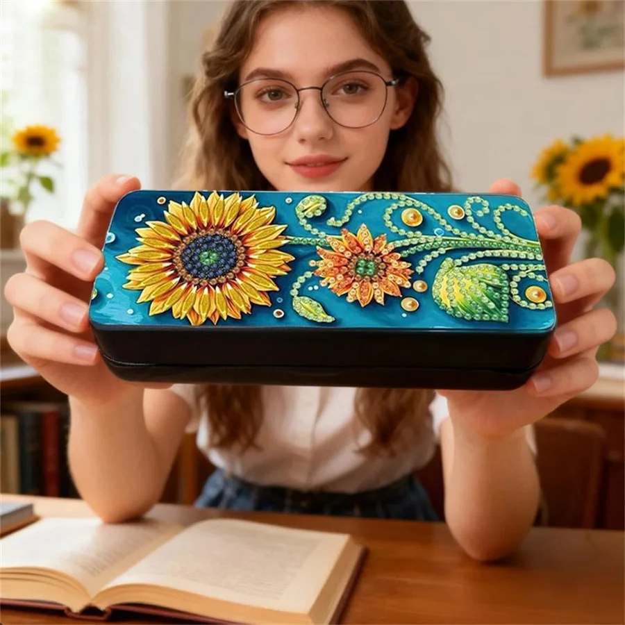

Sunflower Diamond Painting Eyeglasses Case Rhinestones Sunglasses Storage Box Leather Glasses Holder Case for Adults Beginners