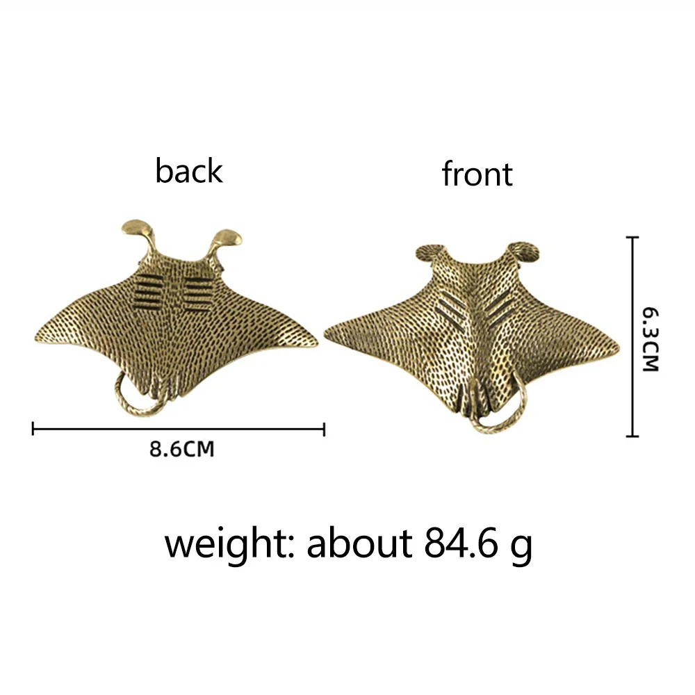 Large Devil Fish Brass Figurines Manta Rays Copper Ornaments Study Desk Decoration Carving Clear Textures of Marine Creatures