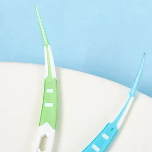 

12 шт./кор. силиконовые межзубные щетки, зубочистки, щетки между зубами, силиконовые зубочистки с резьбой, инструменты для чистки полости рта