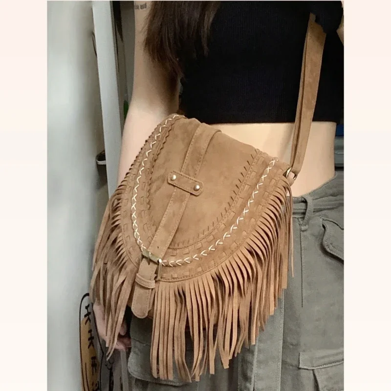 Fashion Suede Tassel Bag Women Vintage Khaki Ethnic Style Crossbody Bags Female High-grade Messenger Shoulder Package Travel Bag