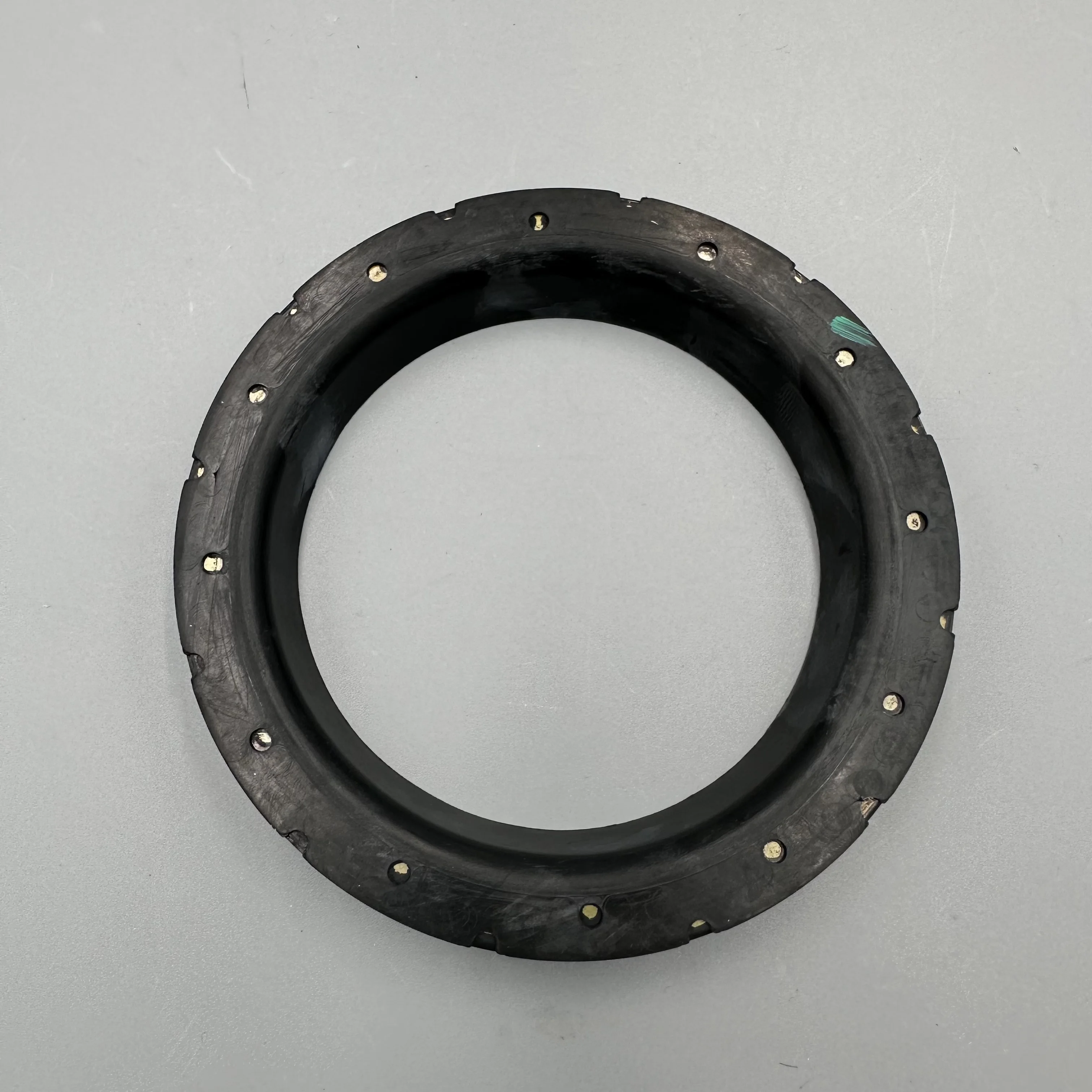 Передний амортизатор LR009664 для Land Rover OE LR009664