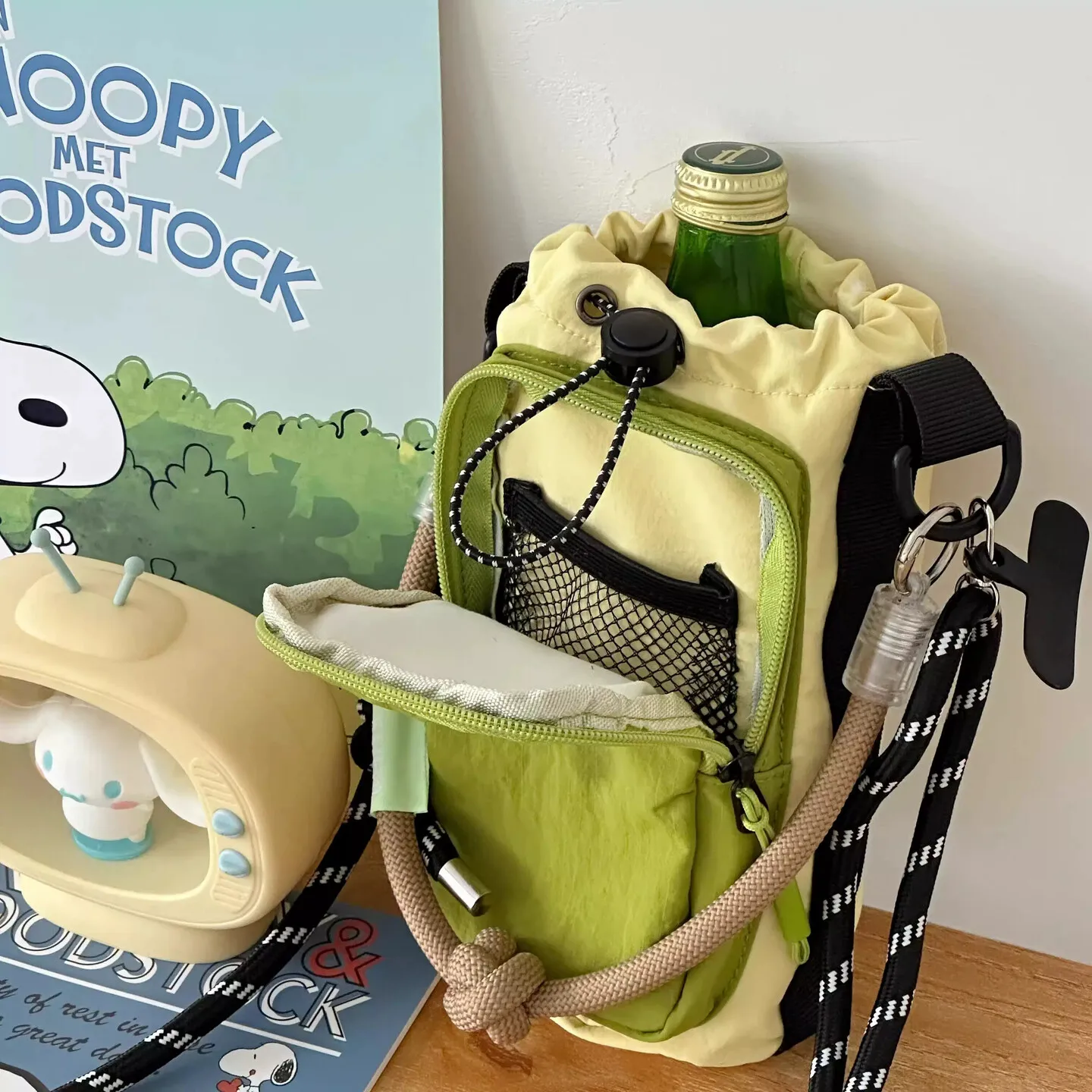 garrafa-de-Agua-leve-e-compacta-estilo-japones-dopamina-bolsa-transversal-para-celular-para-viagem-e-esportes-ao-ar-livre