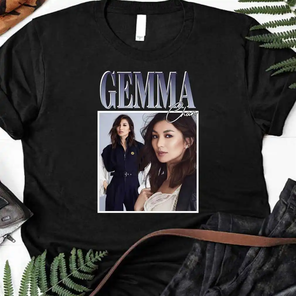 

Классическая футболка Gemma Chan