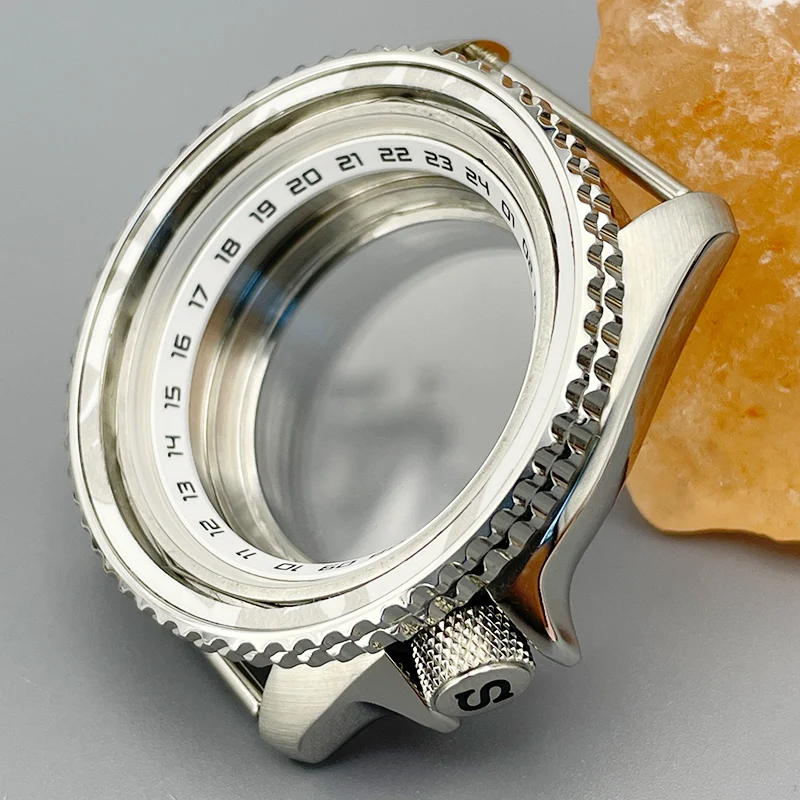 Silver SKX007 Watch Case NH35 Case with 4.2mm Flat Double Sapphire Glass Curved Bezel Insert For NH35 NH36 4R 6R 7S Movement