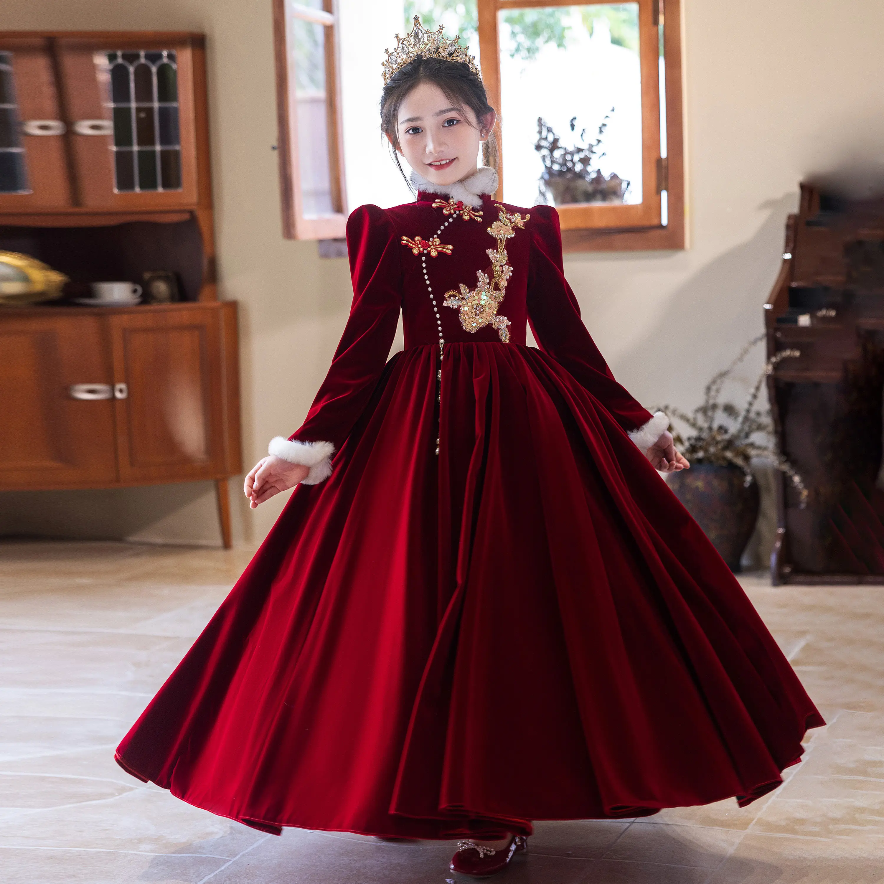 

Burgundy Velvet Flower Girls Dress Party Dress Long Sleeves Zipper Back