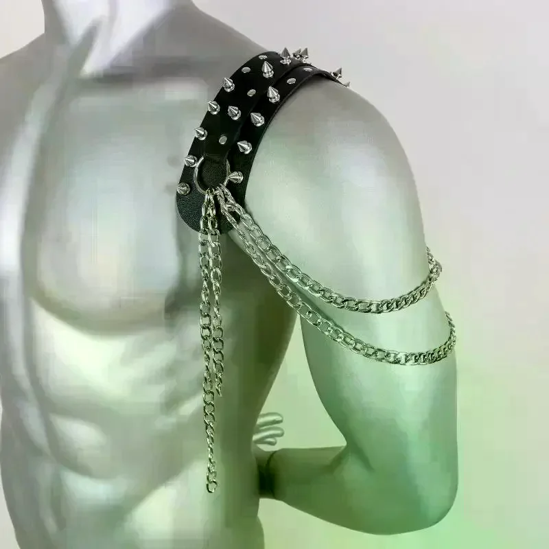 درع كتف جلدي للجنسين مع تفاصيل برشام وسلسلة شرابة إكسسوارات كتفية معدنية عصرية للنساء والرجال #4