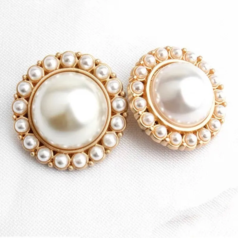 6pcs/Lot Luxury Golden Rhinestone Buttons for Sewing Needlework Large Pearl Buttons For Clothing Women DIY Coat Jacket Suit