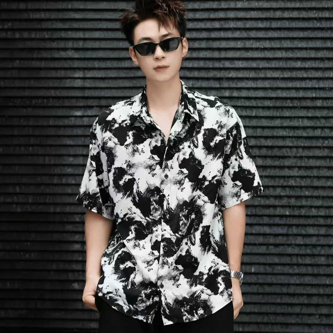 Summer Loose Men's Short Sleeve Shirt 250 Pounds Large Size Black White Print Casual Fashion High-End Feeling Regular Fit