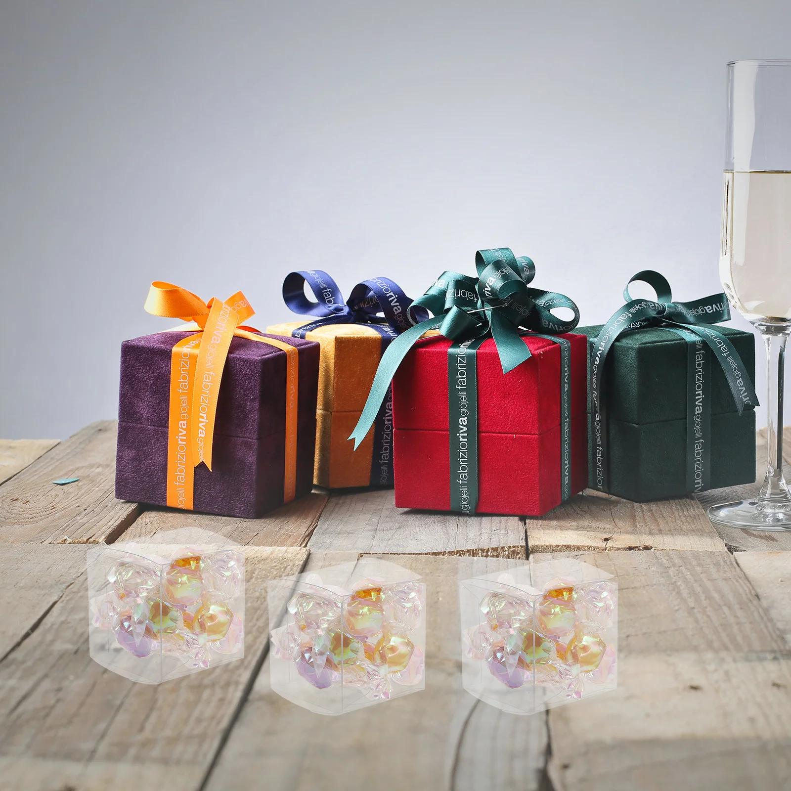 

50 pcs Plastic Packaging Box 5X5X5Cm Clear Transparent Diy Gift Box For Wedding Birthday Party Kids Shower Favor Treat Storage