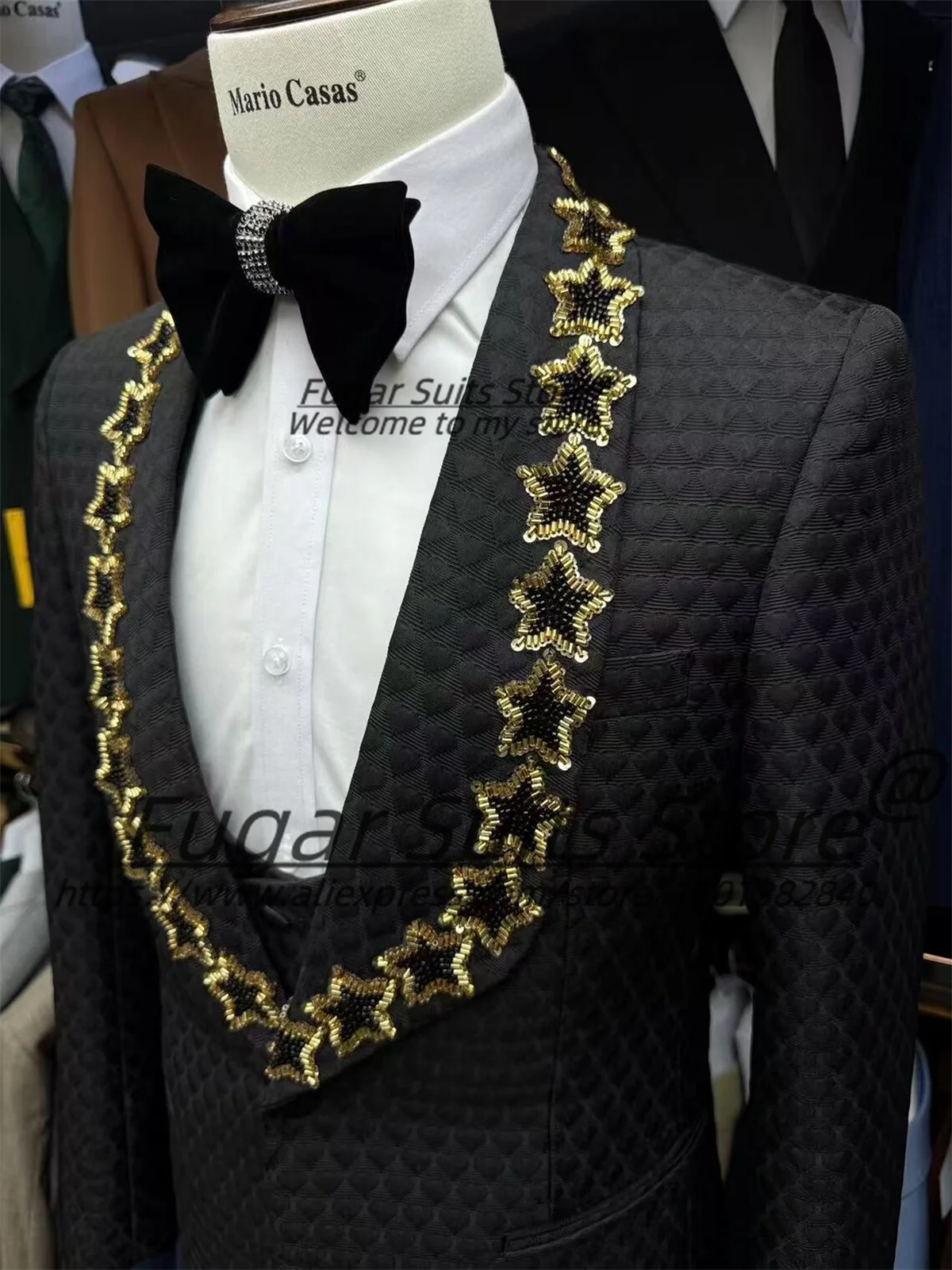 Elegant Handmade Gold Embroidery Men Suits Customized Slim Fit Shawl Lapel Groom Wedding Tuxedos 2 Pieces Sets Male Prom Blazers