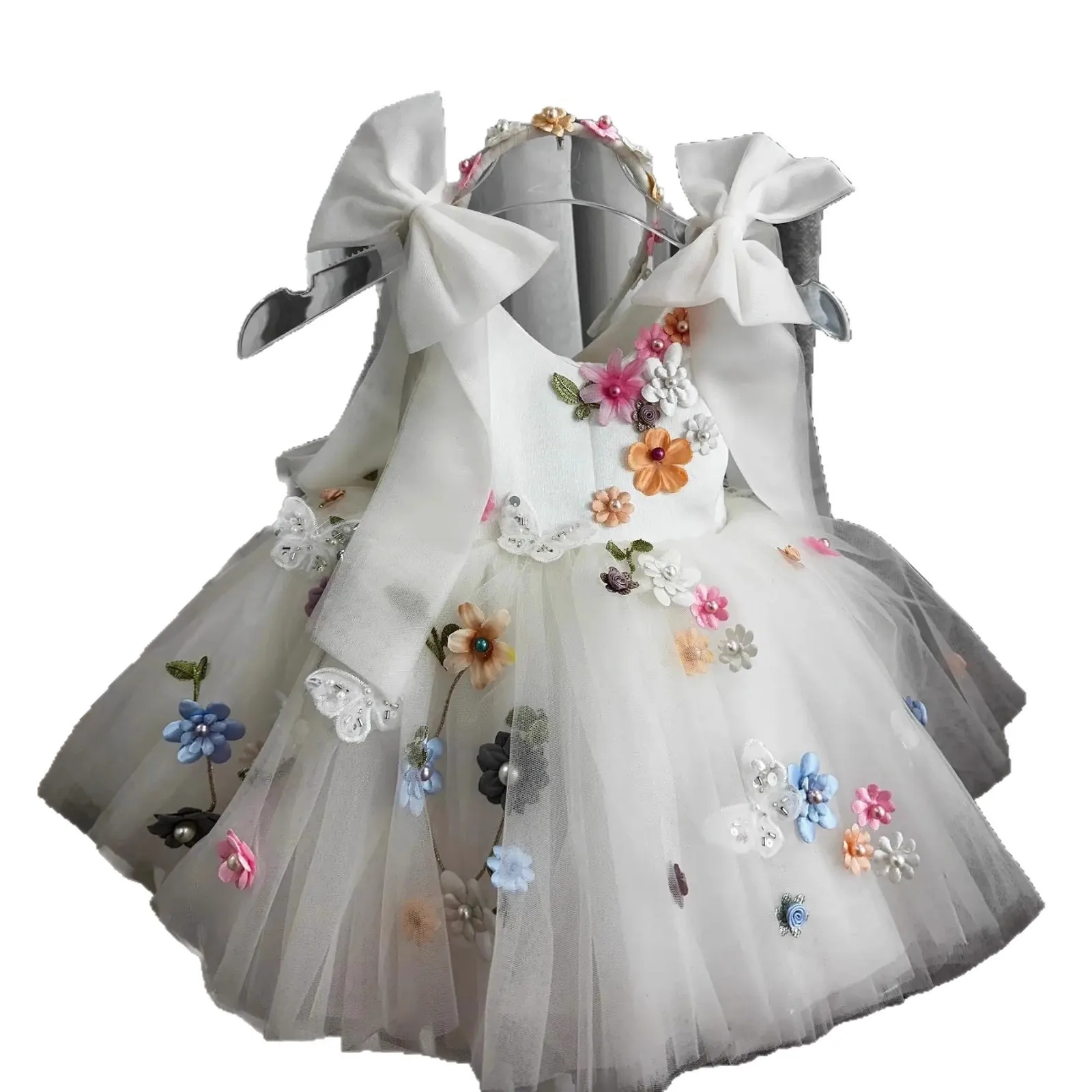 2025 Girls European Style Dress with Floral Details Elegant Princess Gown for Hosting Catwalk & Piano Recital Baby Girl Dress