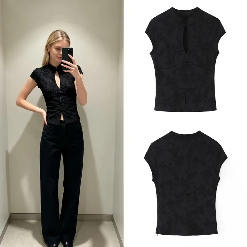 Women S Minimalist Style Top 2026 Summer New Black Jacquard Knot Button Hollow Out Elegant Stylish Fashionable Socialite Top