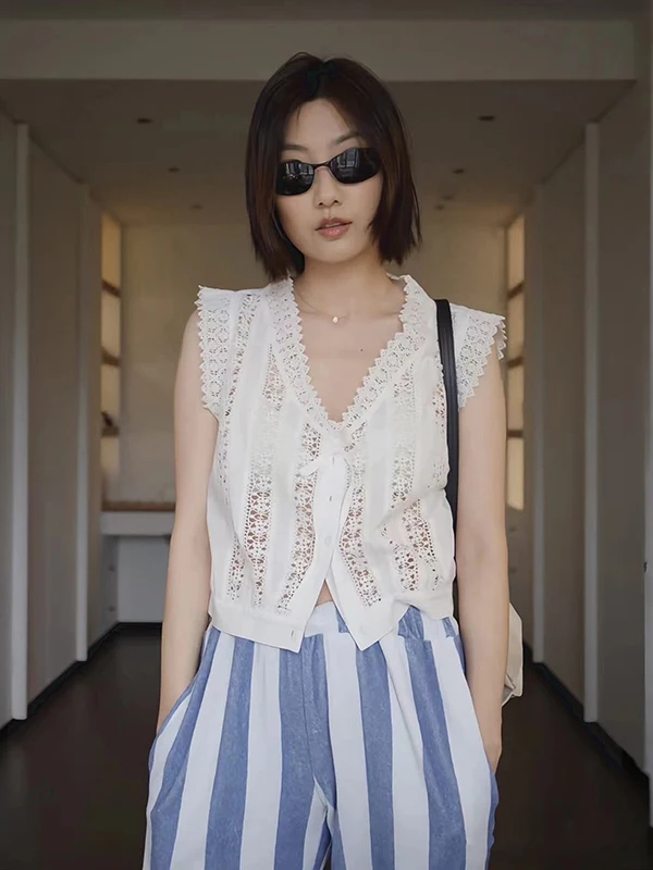 

French Style Cotton Short Sleeveless V-Neck Lace Trim Hollow out Heavy Embroidery Floral Print Shirt for Women Summer 2026