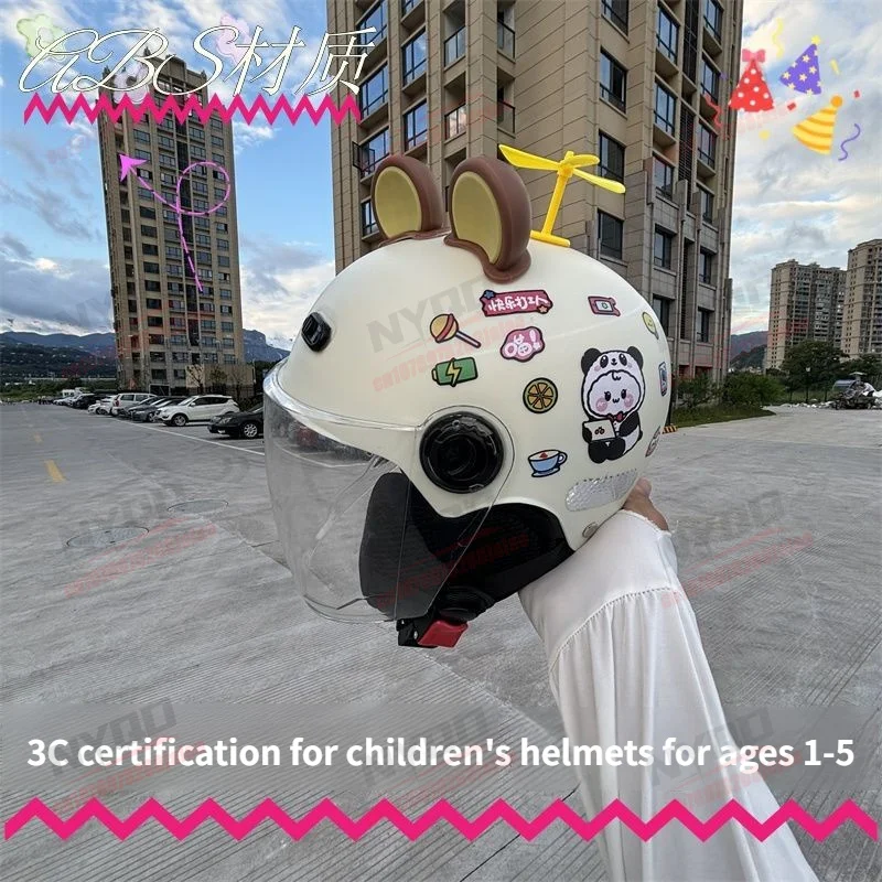 Motorcycle Safety Childrens Helmet 3C Certification 1-5 Year Old Cute Cartoon Boys and Girls Scooter Bicycle Helmet Four Seasons