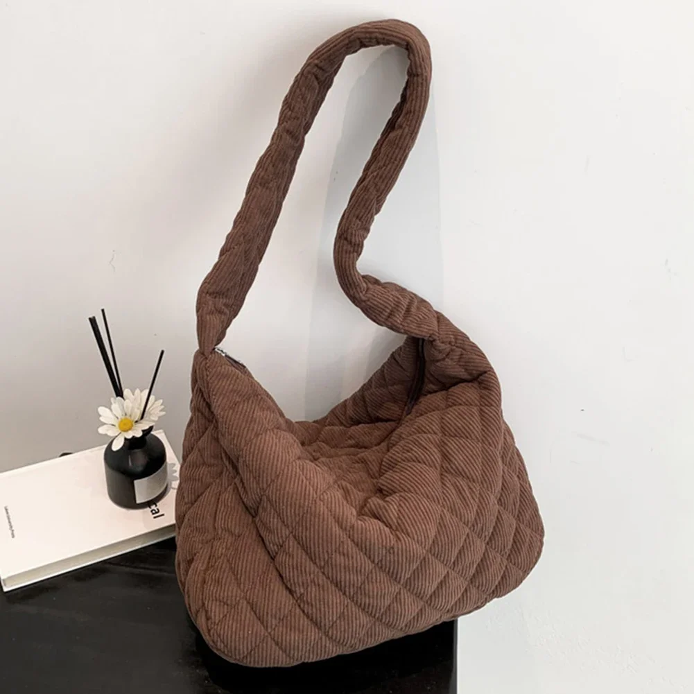 Women Underarm Bag with Pocket Corduroy Quilted Shoulder Bag Large Capacity Shoulder Bag Retro Classic Purse Solid Color Handbag