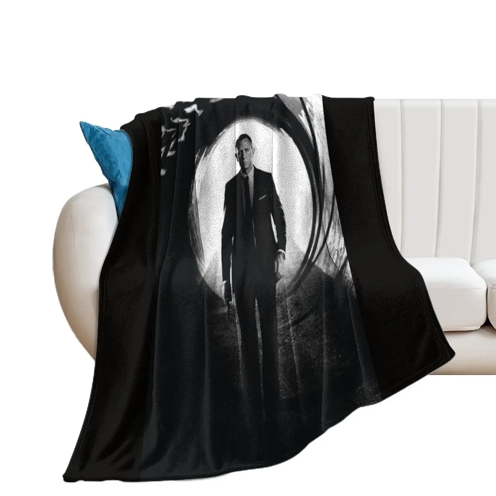 

Daniel Craig - Poster Throw Blanket Thermal Sleeping Bag Luxury Throw Blankets