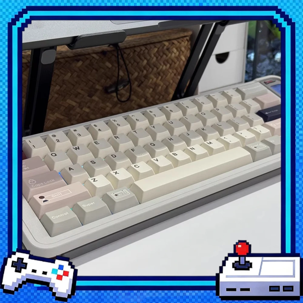 Teclado Gamer TickType QK65MK3 com Estrutura Gasket, Tela Colorida Interativa Multifuncional, Teclado Sem Fio com Bluetooth