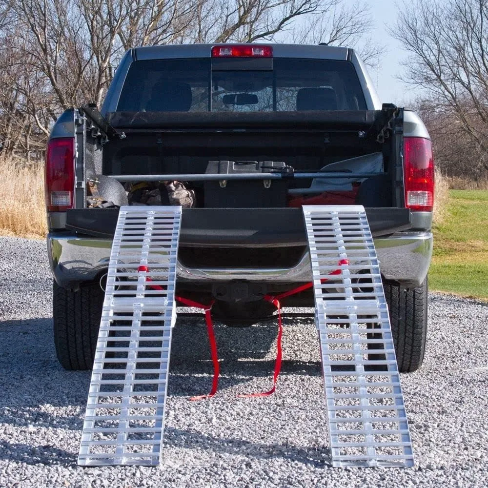 7' 5" ATV ローディング ランプ 高耐久アルミニウム折りたたみ鋸歯状横木表面 3,000 ポンド ピックアップトラックの荷台とトレーラーの積載量