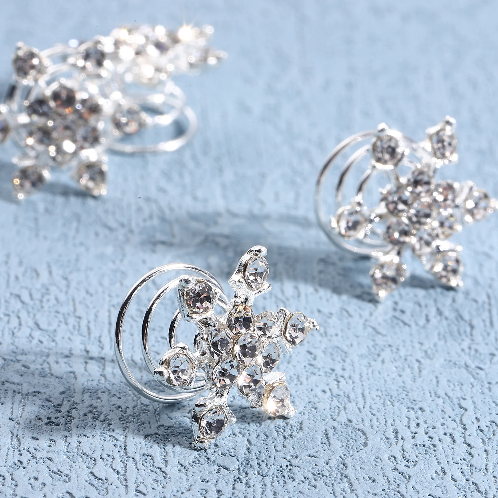 

10pcs Snowflake Hair Clips Rhinestone Barrettes for Women Lightweight Durable Christmas Accessories Mini Bride for Wedding