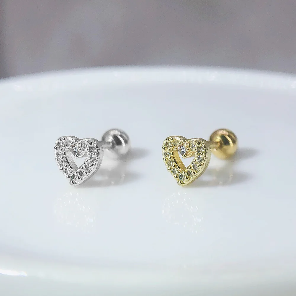 1PC Helix Piercing Herz Ohrringe Für Frauen Dainty Silber Farbe Zirkonia Tragus Daith Lobe Knorpel Ohrringe Körper Schmuck CC003 – Detail 2