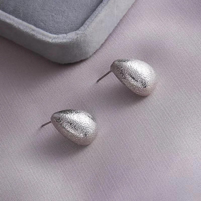Retro Beans Shape Drop Earrings for Women Golden Silver Color Smooth Metal Small Dangle Earrings Simple Statement Jewelry Gift image 6