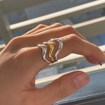 Ouro prata cor combinando ondulação em forma irregular líquido aberto anel 18k pvd chapeado feminino anti alérgico metal charme jóias diárias