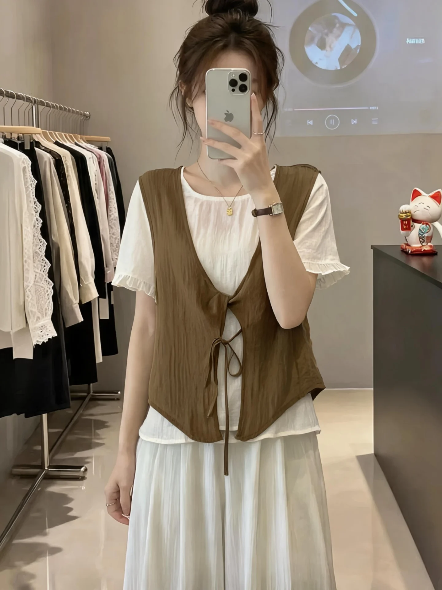 

Slimming Design Short Sleeve Shirt And Vest Fake Two-Piece Set for Women Summer Korean Style Loose Fit with Belt Casual Wear