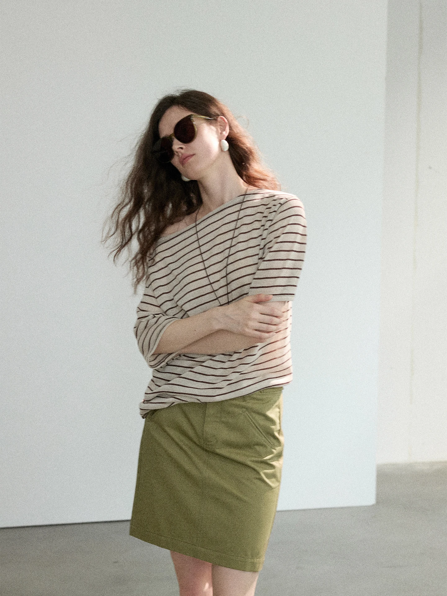Moofeel Silk Linen Stripe Short Sleeve T-Shirt Summer Thin One-Shoulder Two-Way Wear Drapey Versatile Top Women's Fashion