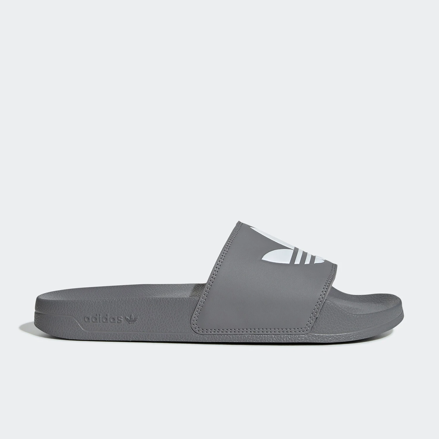 

Adidas мужские летние новые уличные пляжные повседневные шлепанцы FU7592