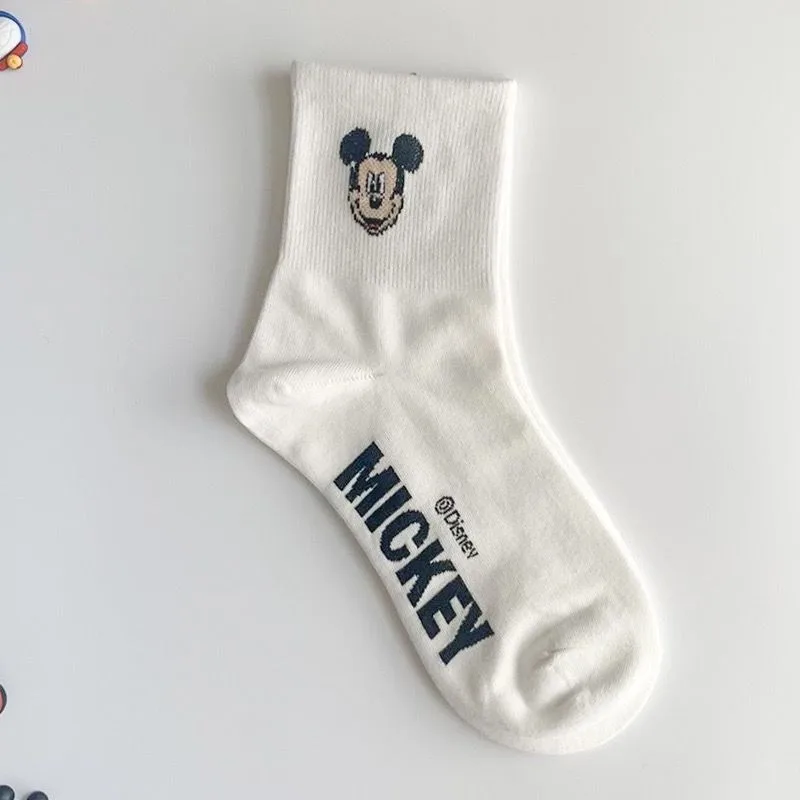 Mercancía de anime Pato Donald Mickey calcetines lindos de verano de dibujos animados de alto valor personalidad de barril medio parejas calcetines de moda versátiles