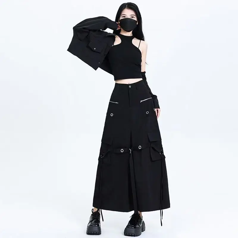 กระโปรงสตรีแนวสตรีทแวร์พังก์อเมริกัน สีดำเข้ม แฟชั่นปี 2025 สไตล์ลำลองใหม่ กระโปรงเอวสูงวินเทจทรงหลวมสำหรับผู้หญิง Y2k