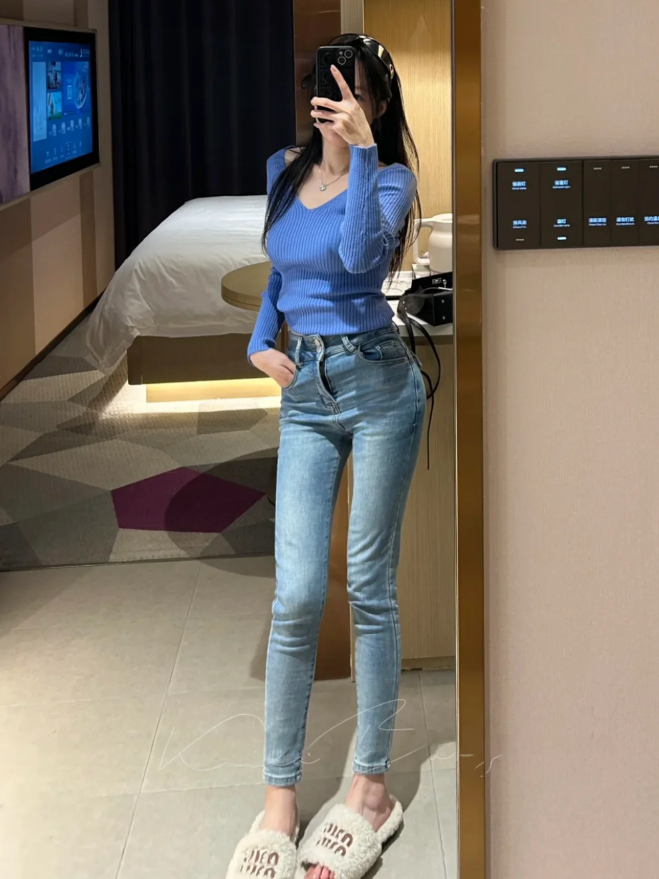 

Slim Fit High Waist Denim Pants Women's Autumn Winter Waed Blue Fce Tightening Butt Lifting Elastic Versatile Jeans