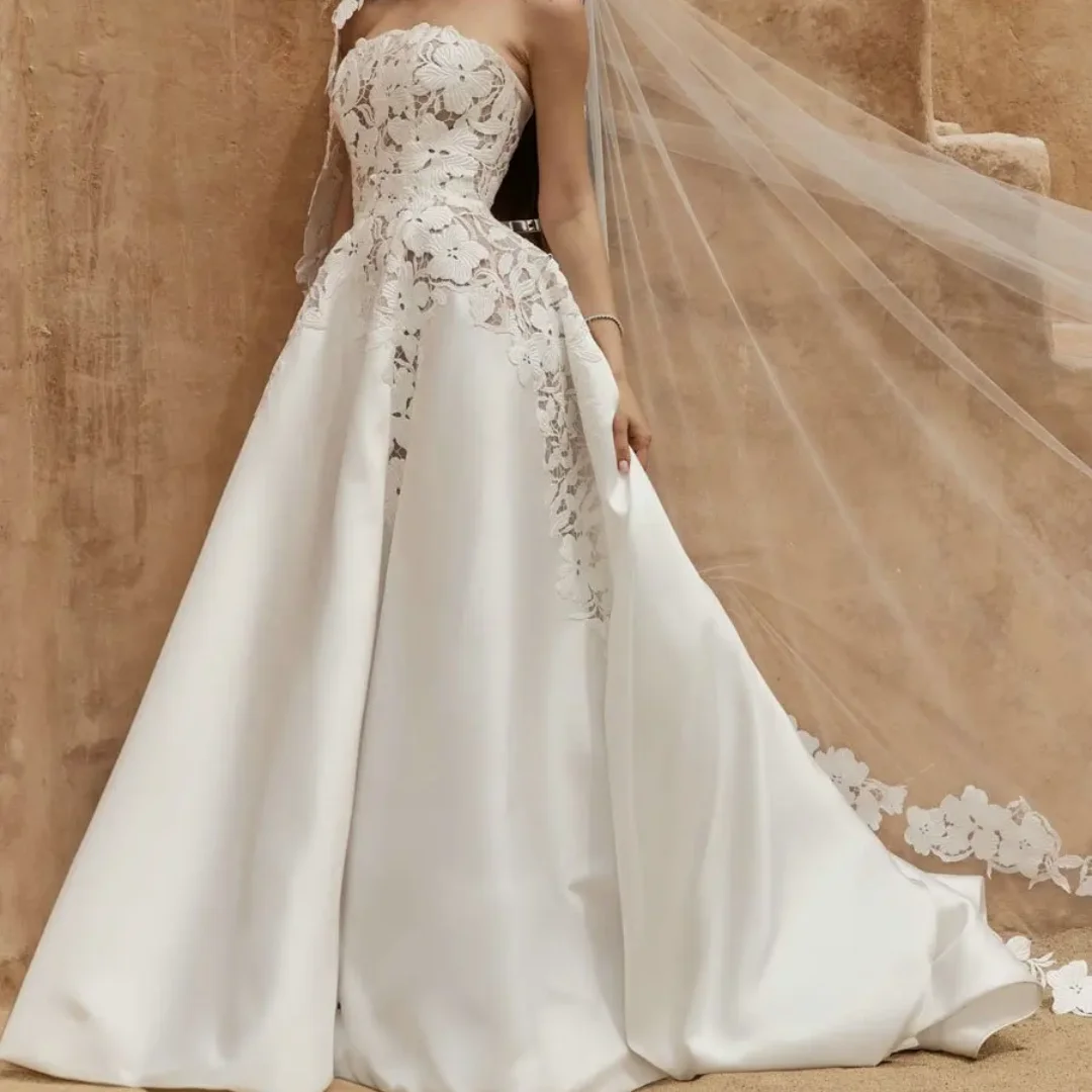 فساتين زفاف أنيقة وبسيطة من الساتان على شكل حرف a بدون حمالات مزينة بالدانتيل فساتين زفاف ريفية مخصصة