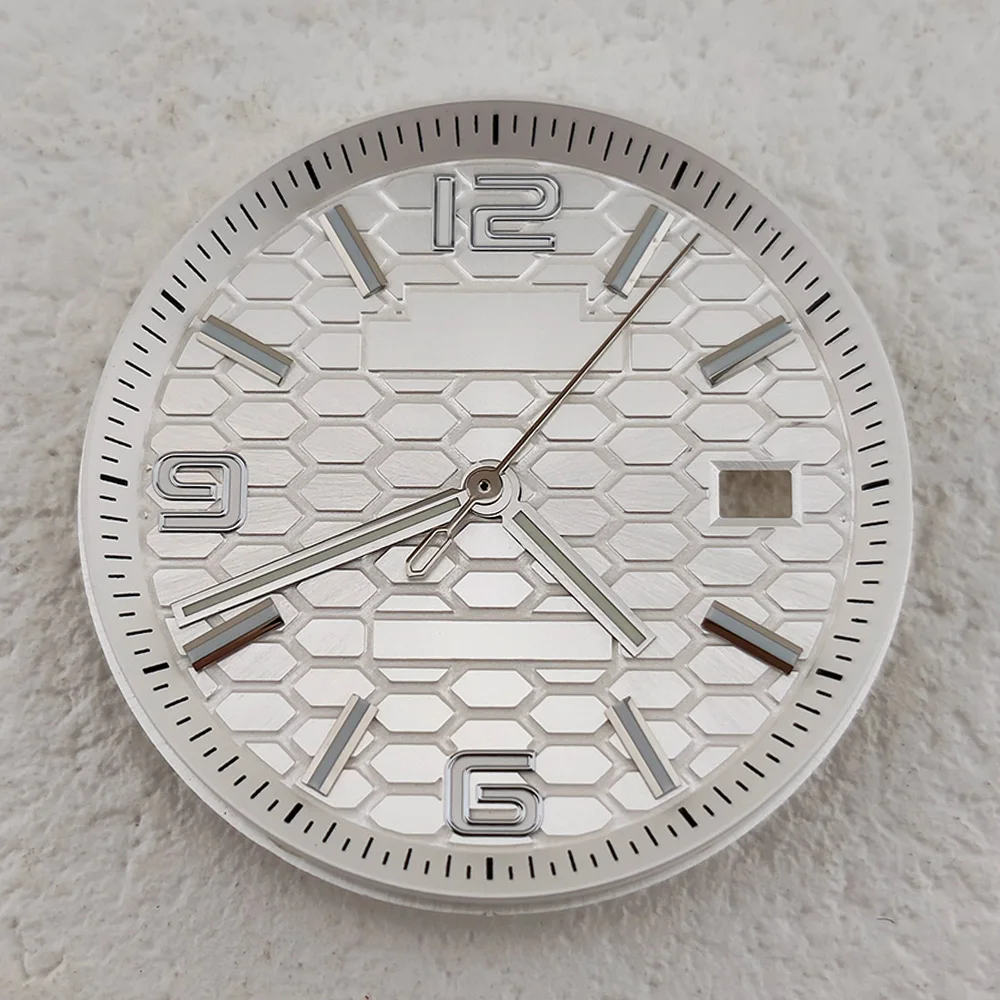 NH35 الطلب 33.8 مللي متر لا شعار العسل عزر ساعة الطلب صالح 39.5 مللي متر حالة المحار لاند ساكن NH35 الحركة التلقائية الأيدي وزارة الدفاع أجزاء