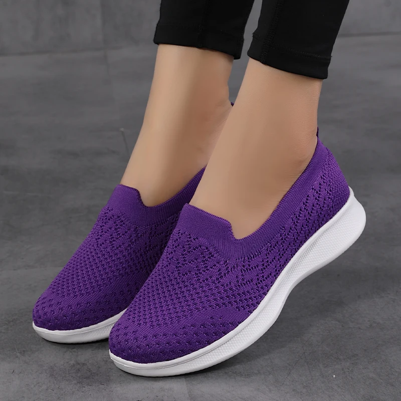 2023 Women\'s Fashion Ultra Light Breathable Sports Shoes  Four Seasons Flat Running Sneakers