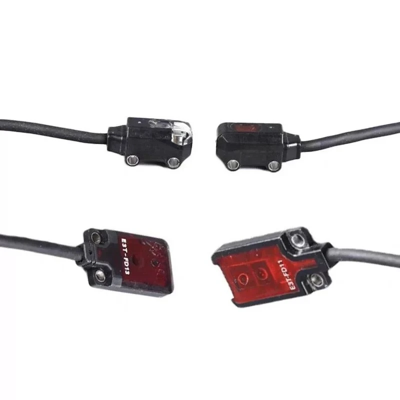 Sensor E3T-ST11FT11FD11 Diffuse Reflection and Radiation Normally Closed Electrical Sensor